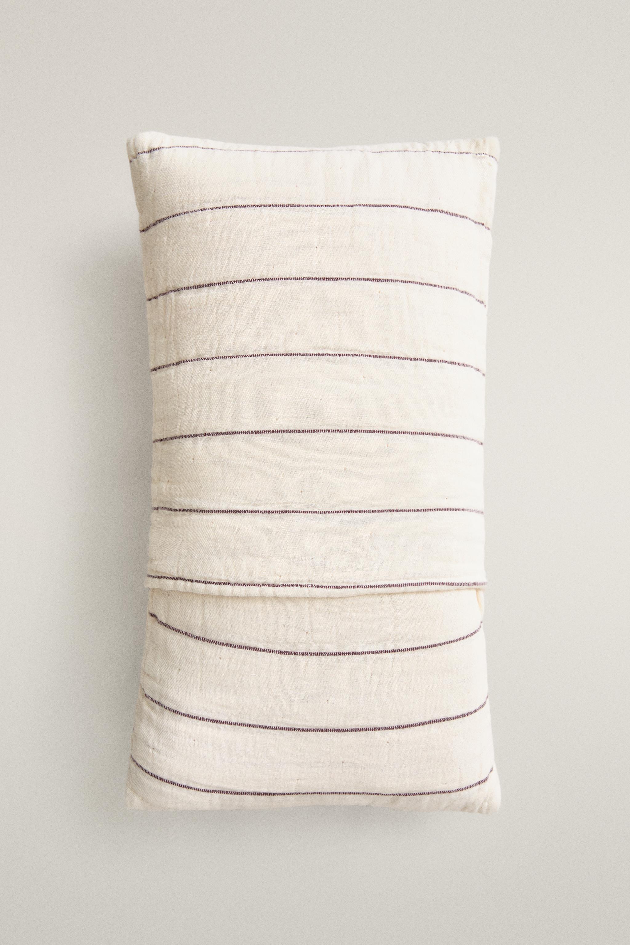 HOUSSE DE COUSSIN ENFANT À RAYURES